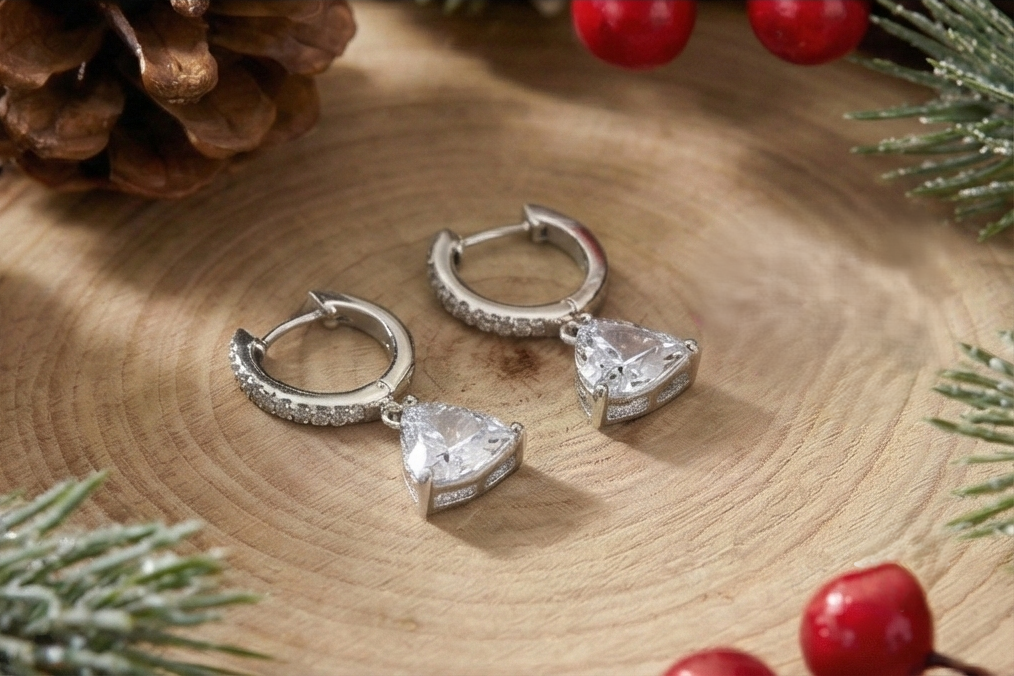 Me55 925純銀鍍k金 • 鋯石星芒三角垂墜耳環