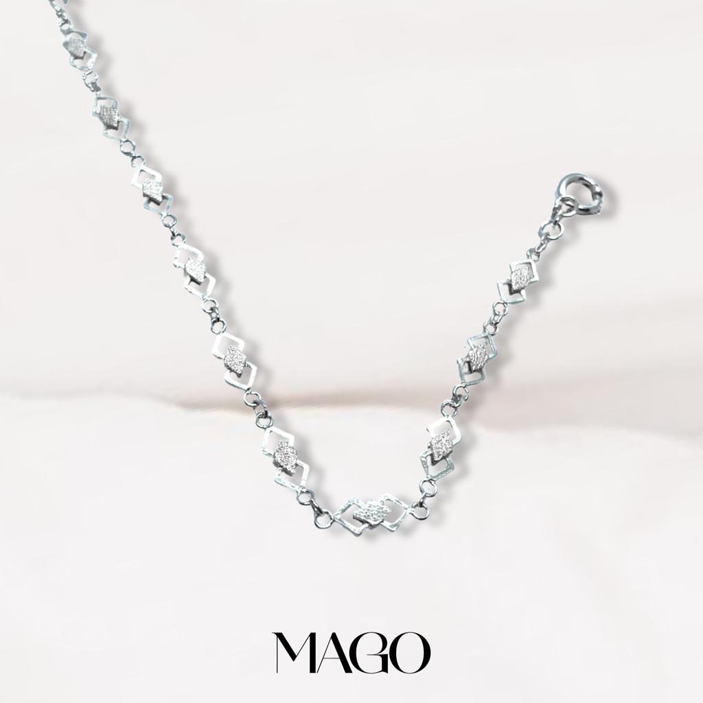 https://cdn.shopify.com/s/files/1/0574/0498/1387/files/a12_30650f67-e93d-401b-b0ae-122735e5aa7b.jpg?v=1647080478