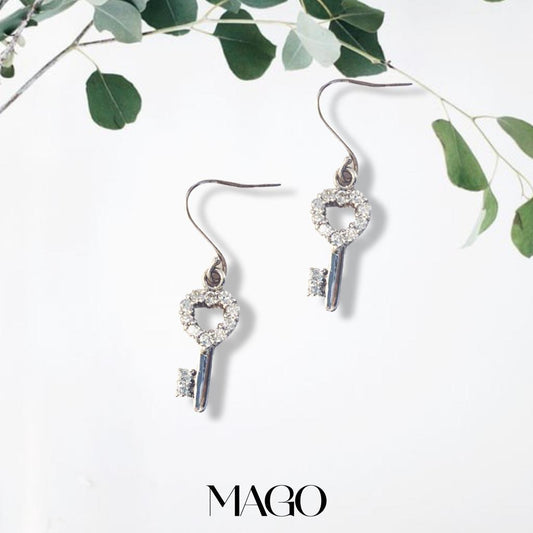 MAGO925 925純銀耳環 SER5120 純銀鋯石鍍白金鎖匙耳環 (2/3)