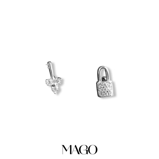 MAGO 925純銀耳環 - ET747 純銀鍍白金鑰匙鎖耳環 細節實拍 | MAGO925