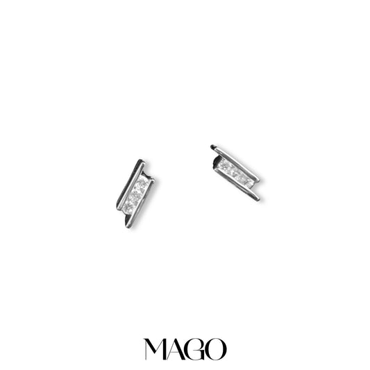 MAGO 925純銀耳環 - SER4073 純銀鍍白金長鋯石耳環 細節實拍 | MAGO925